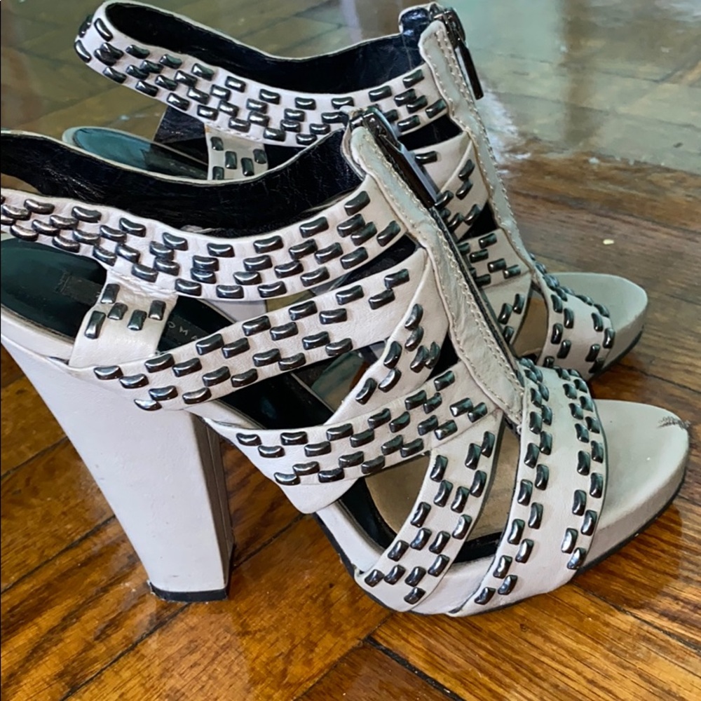 Peep toe studded heel